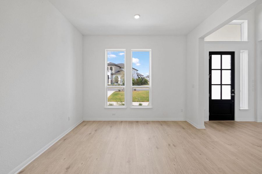 Spacious, unfurnished interior of a new home in , Leander (Image 32).