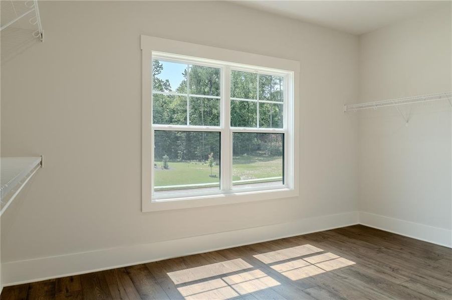Spacious, unfurnished interior of a new home in Spring Creek, Monroe (Image 39). Spacious, unfurnished interior of a new home in Spring Creek, Monroe (Image 39).