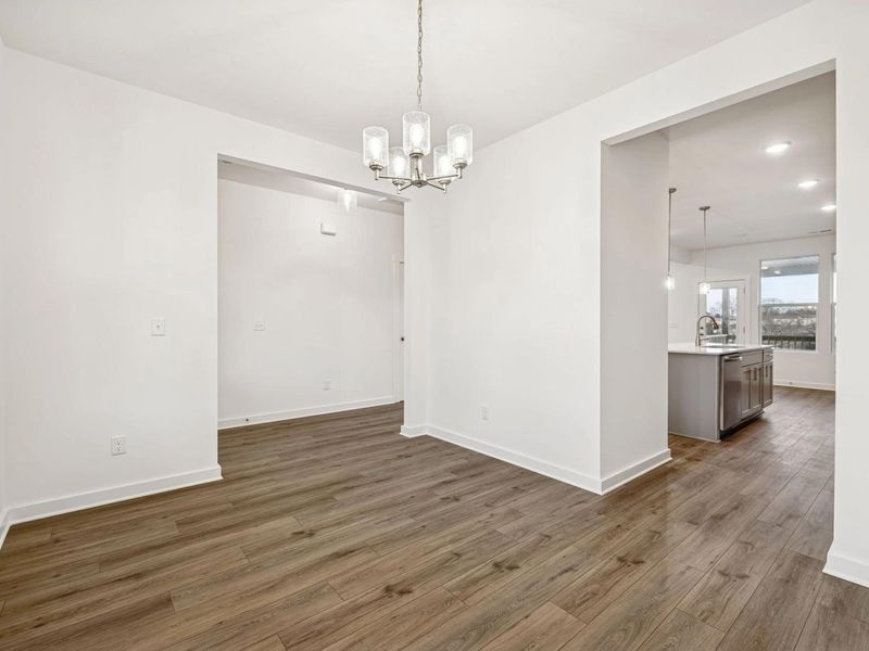 Spacious, unfurnished interior of a new home in Calista Farms, White House (Image 17).