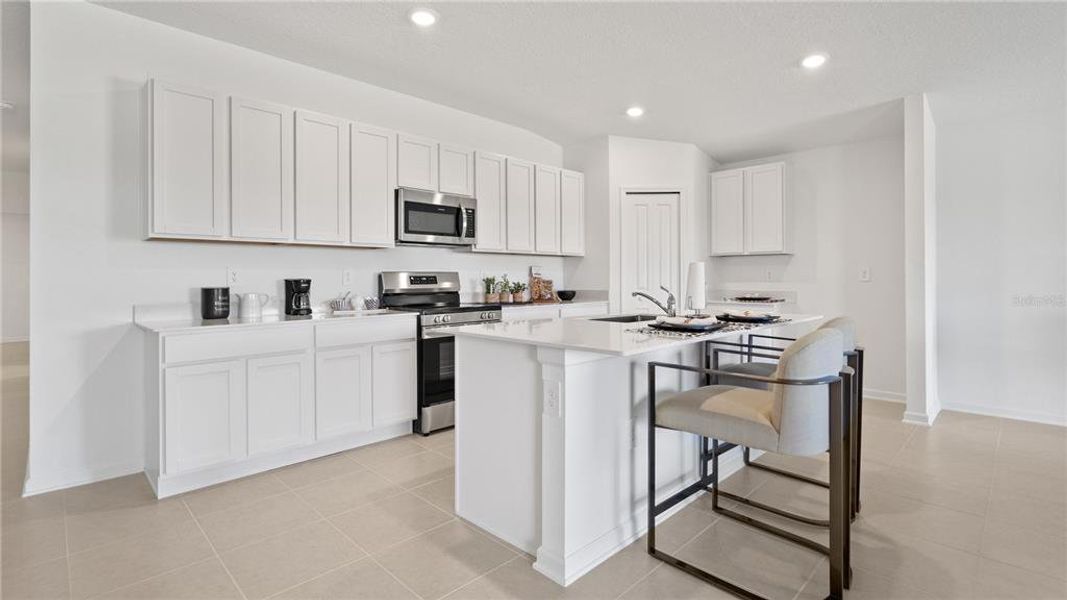 Furnished interior view inside a new home in , Eustis (Image 4).