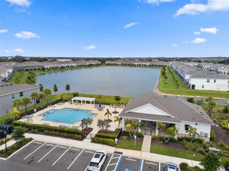 Community amenities in , Apollo Beach (Image 46).