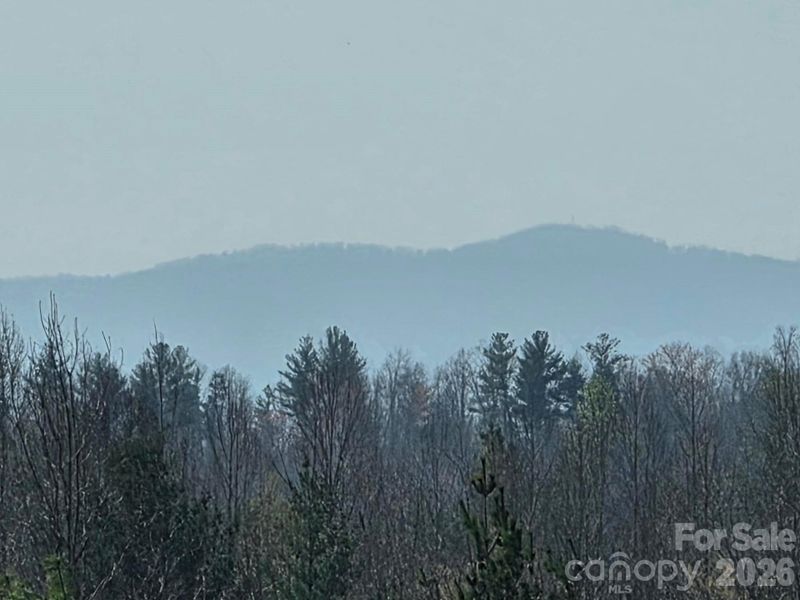 Natural landscape and outdoor views near in Morganton (Image 7). Natural landscape and outdoor views near in Morganton (Image 7).