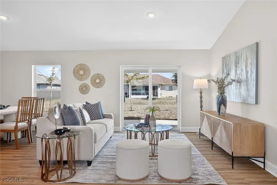 Furnished interior view inside a new home in Cape Coral, Cape Coral (Image 9).