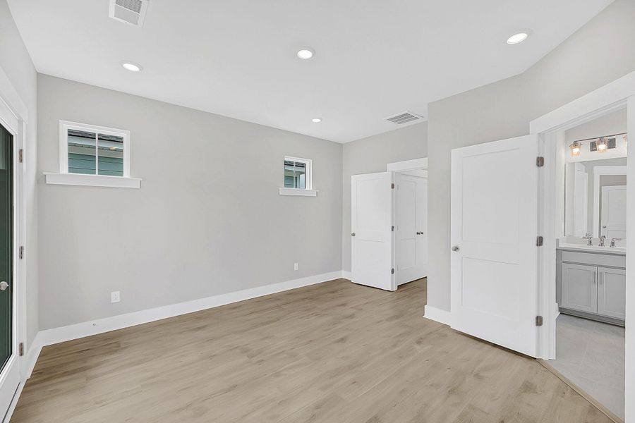 Spacious, unfurnished interior of a new home in Nexton - Midtown - The Park Collection, Summerville (Image 29). Spacious, unfurnished interior of a new home in Nexton - Midtown - The Park Collection, Summerville (Image 29).