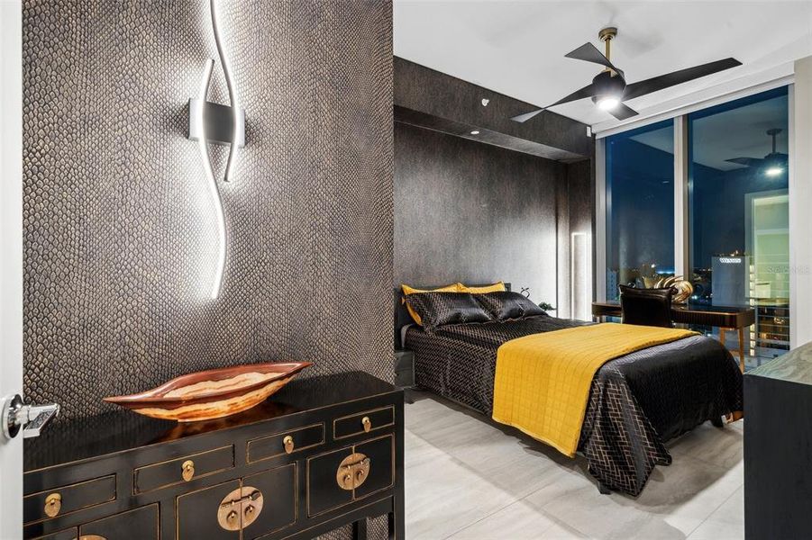 Furnished interior view inside a new home in , Sarasota (Image 42).