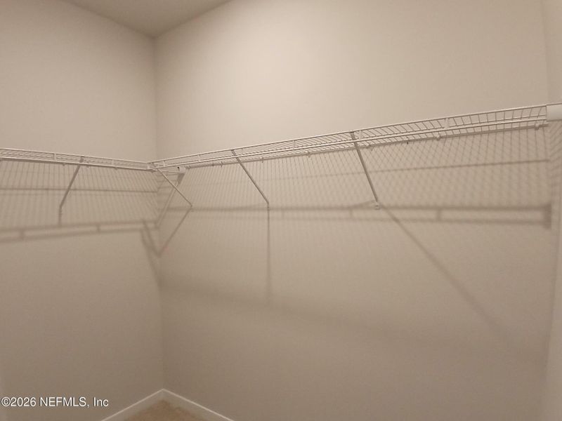 Spacious, unfurnished interior of a new home in Seminole Palms, Palm Coast (Image 7).