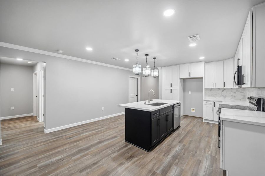 Furnished interior view inside a new home in , Cleveland (Image 7).