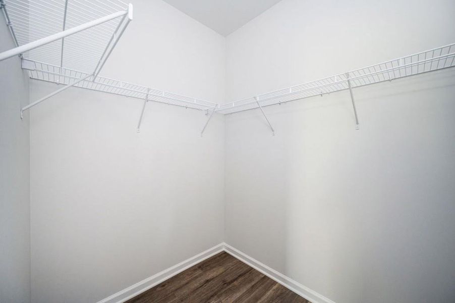 Spacious, unfurnished interior of a new home in , Atlanta (Image 24).