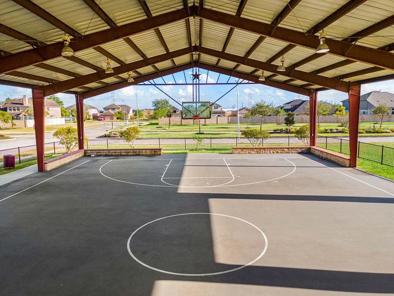 Community amenities in Sierra Vista, Rosharon (Image 11).