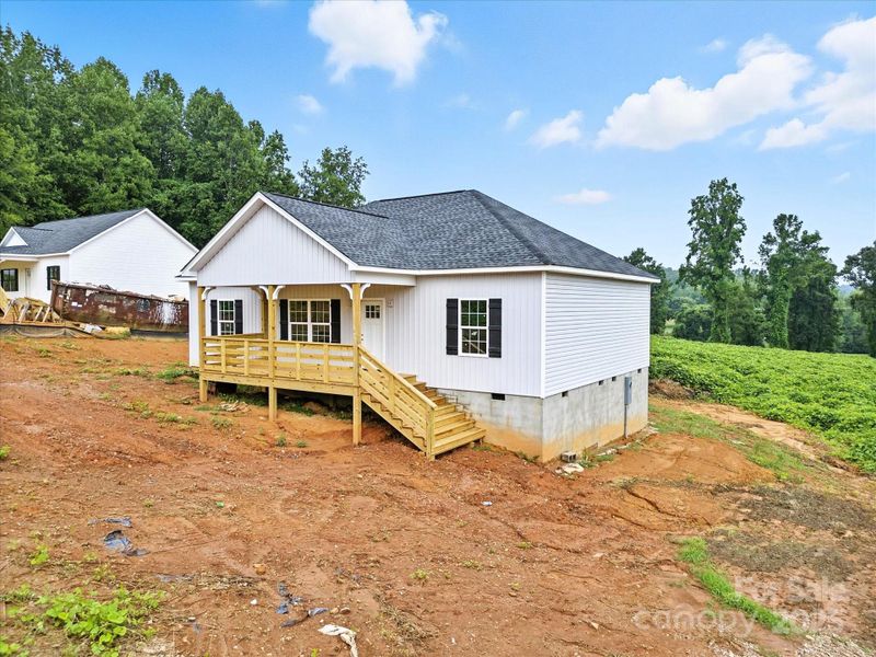 Image 37 of a home in .