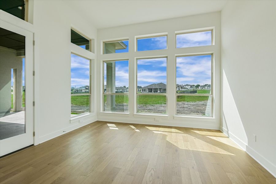 Spacious, unfurnished interior of a new home in Scofield Farms Estates, Georgetown (Image 25).