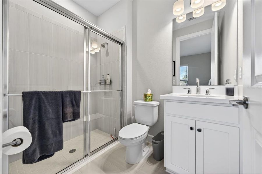 Furnished interior view inside a new home in , Bradenton (Image 48).