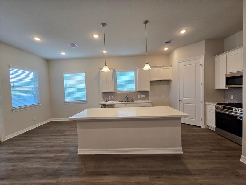 Furnished interior view inside a new home in Lake Mija Village, Seabrook (Image 4).
