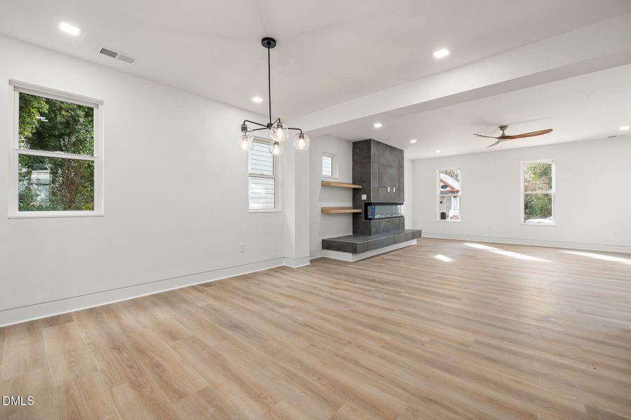 15-web-or-mls-DX3A1470 15-web-or-mls-DX3A1470