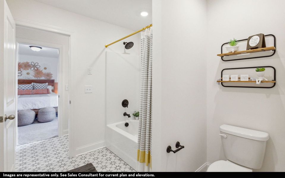 Furnished interior view inside a new home in McCain's Station, Gallatin (Image 27).