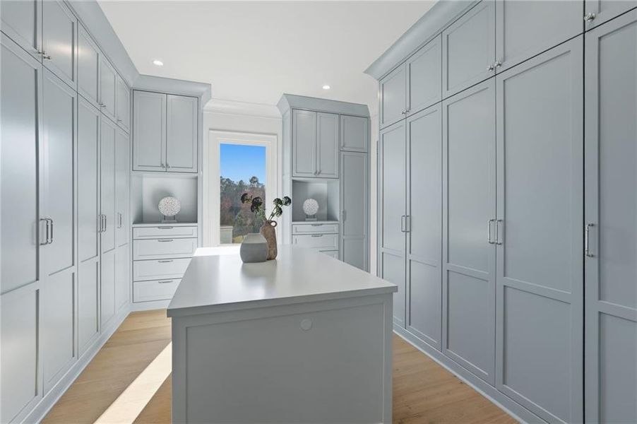 Furnished interior view inside a new home in , Gainesville (Image 10).