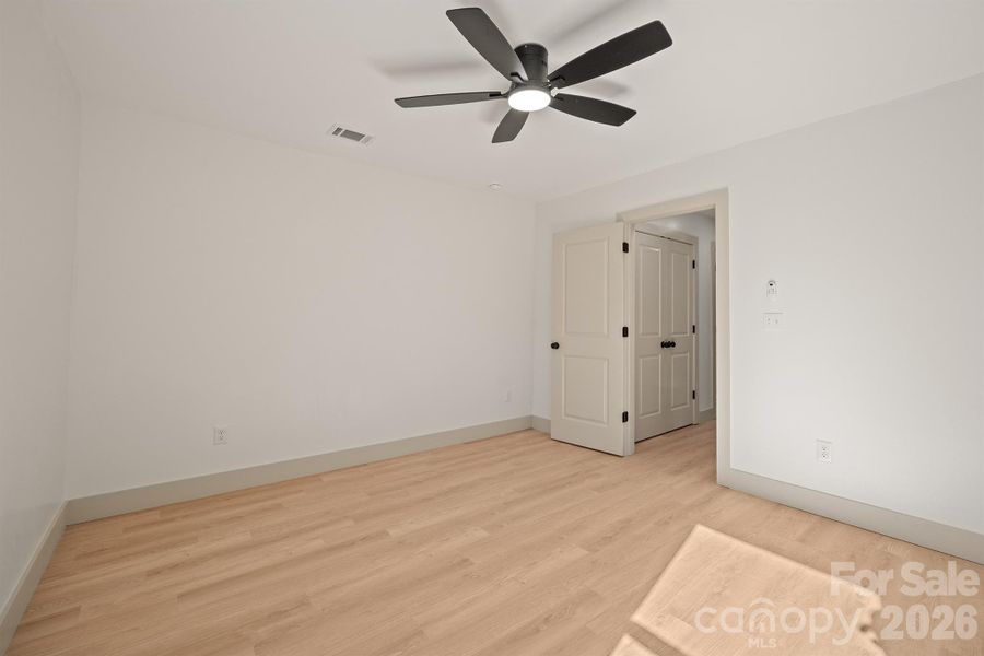 Spacious, unfurnished interior of a new home in , Newton (Image 34).