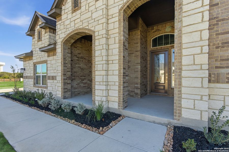 Exterior details and patio area of a home in Mesa Western, Cibolo (Image 23).