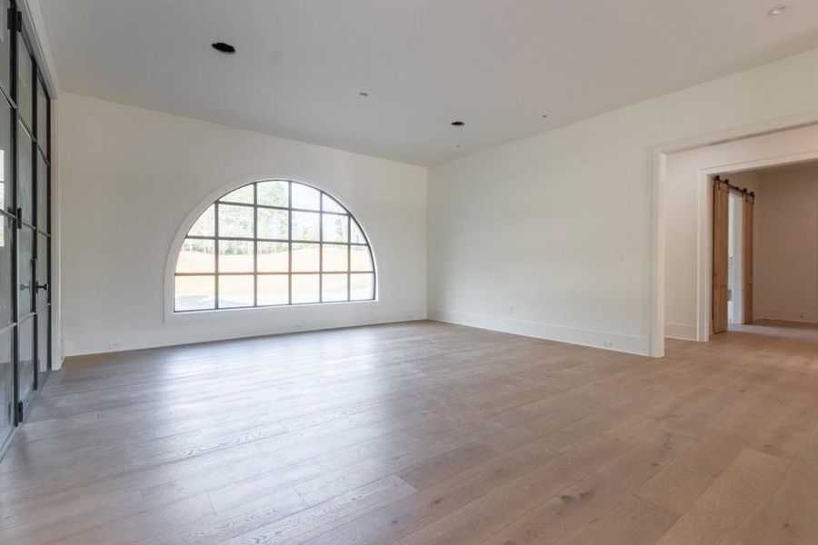Spacious, unfurnished interior of a new home in , Milton (Image 23).