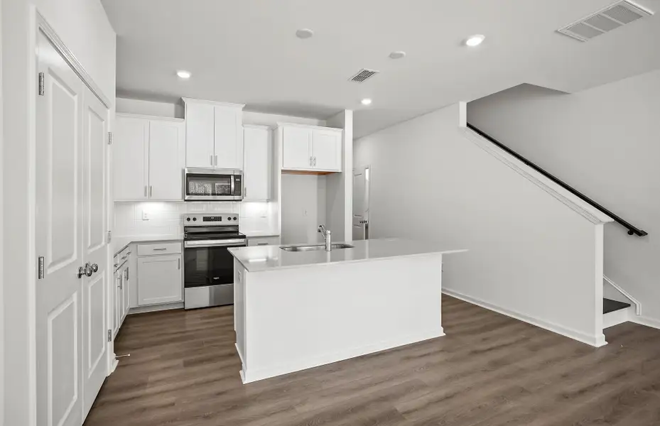 Furnished interior view inside a new home in Mallard Park, Charlotte (Image 10).