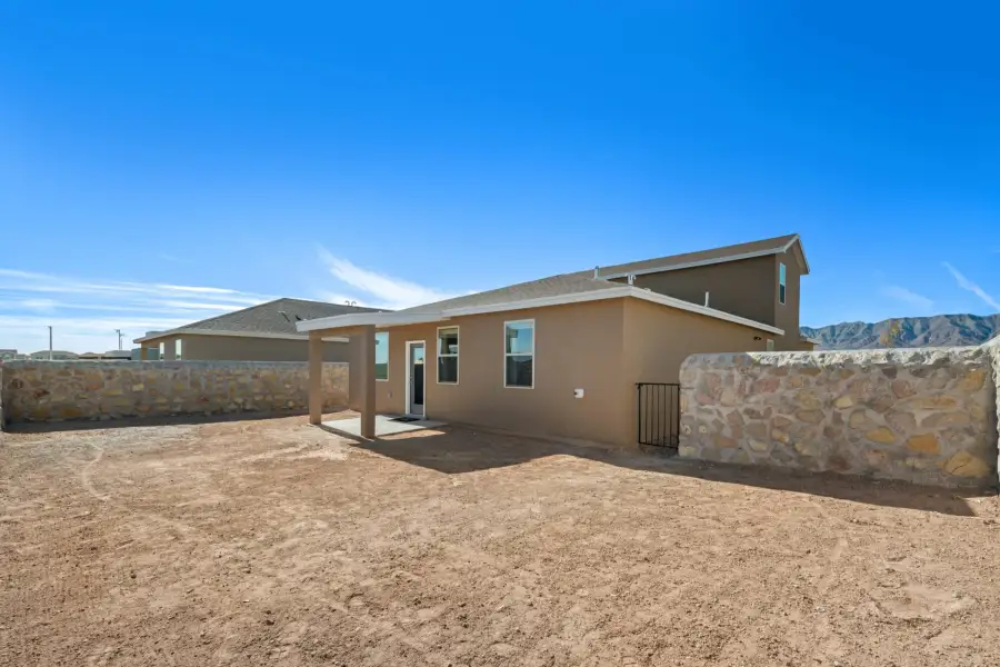 Representative exterior details of a home built from the Texas Olive by View Homes in Paseo del Este, El Paso (Image 4). Representative exterior details of a home built from the Texas Olive by View Homes in Paseo del Este, El Paso (Image 4).