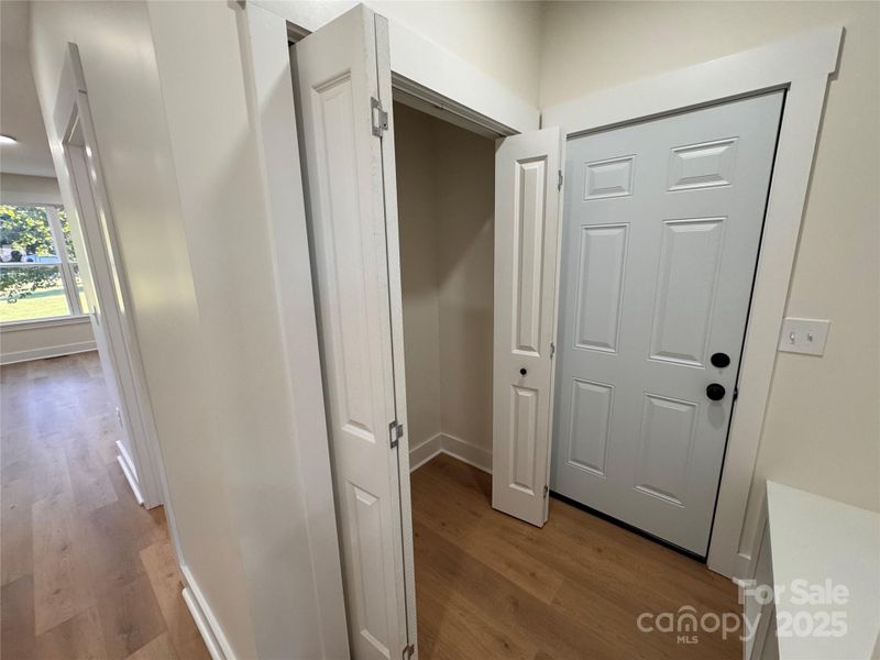 Image 28 of a home in .