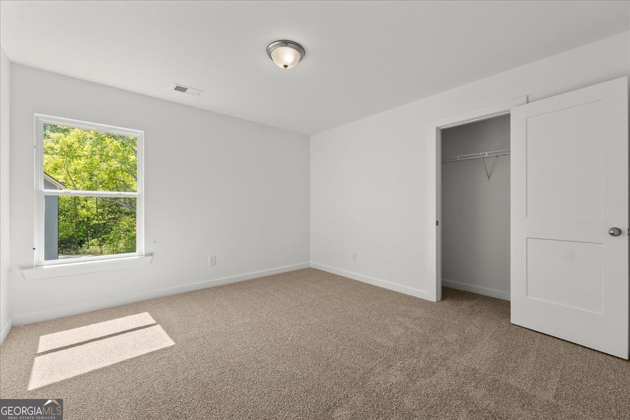 Spacious, unfurnished interior of a new home in Ellington Farms, Statham (Image 21).