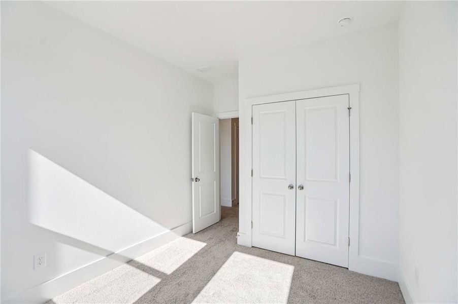 Spacious, unfurnished interior of a new home in Park Vue, Atlanta (Image 17). Spacious, unfurnished interior of a new home in Park Vue, Atlanta (Image 17).
