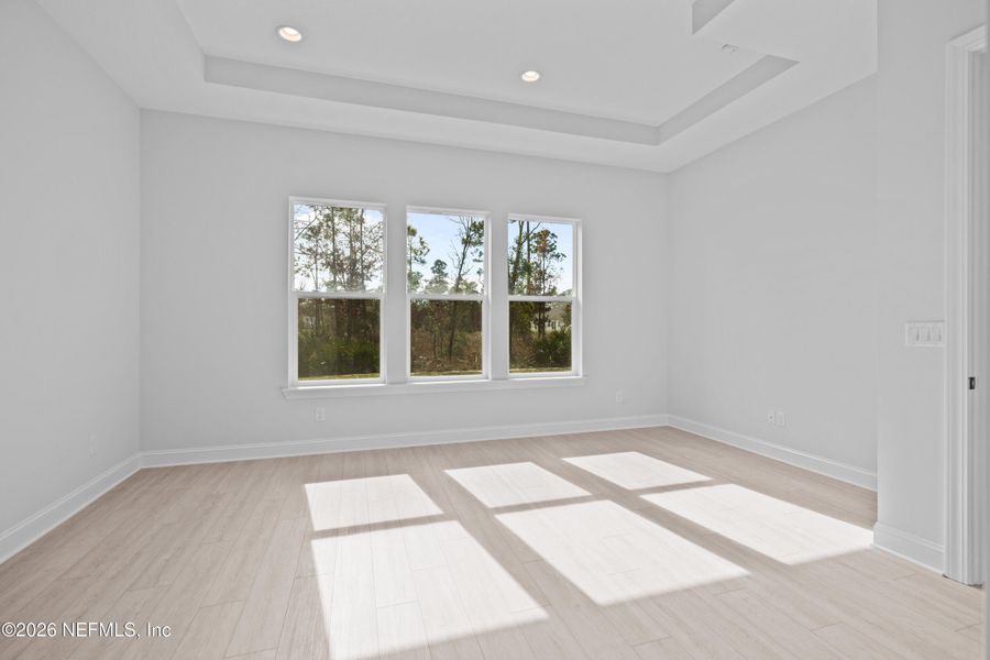 Spacious, unfurnished interior of a new home in SilverLeaf, St. Augustine (Image 21).