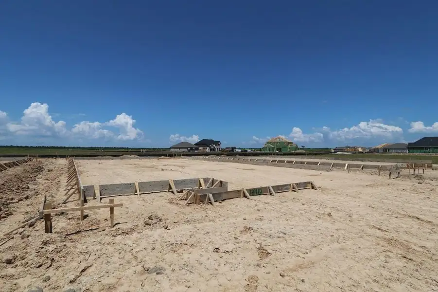 Every foundation at DWH is engineered and it’s inspected three times! We do not do “batch” testing. Rest easy knowing your foundation comes with a 10 year warranty. Every foundation at DWH is engineered and it’s inspected three times! We do not do “batch” testing. Rest easy knowing your foundation comes with a 10 year warranty.