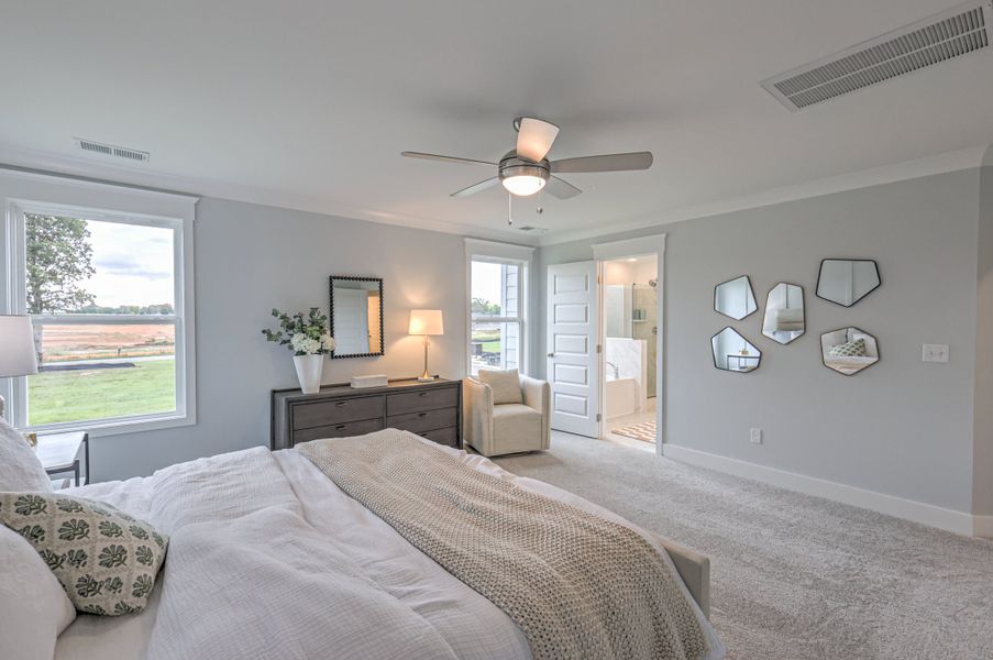 *Photo of example Model Home. Selections and finishes may vary. *Photo of example Model Home. Selections and finishes may vary.