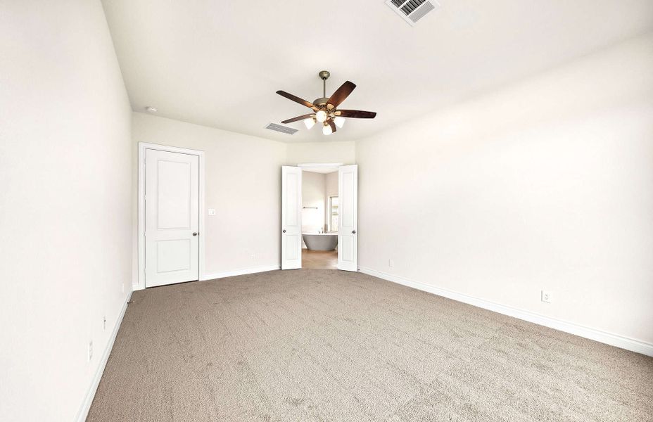 Representative unfurnished interior of a home built from the 3799 by Ravenna Homes in Cross Creek West, Fulshear (Image 44). Representative unfurnished interior of a home built from the 3799 by Ravenna Homes in Cross Creek West, Fulshear (Image 44).
