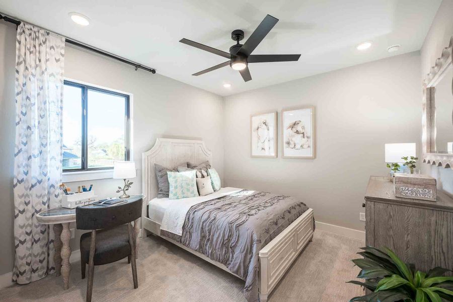 Representative furnished interior of a home built from the Meritage by Tri Pointe Homes in Legacy Grove 1/2 Acre, Montgomery (Image 39).