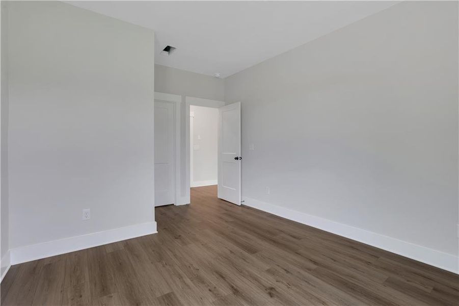 Spacious, unfurnished interior of a new home in Marble Tree, Ball Ground (Image 36).