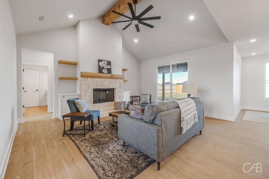 Furnished interior view inside a new home in , Abilene (Image 11).