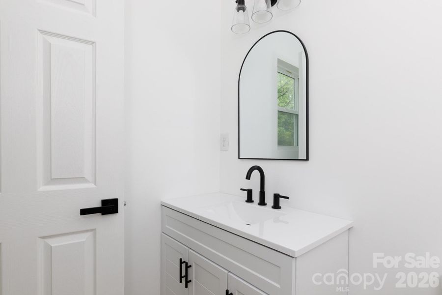 Image 25 of a home in .