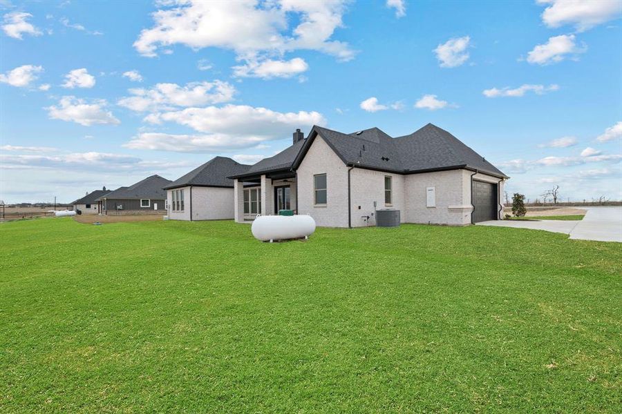 Exterior details and patio area of a home in , Decatur (Image 25).