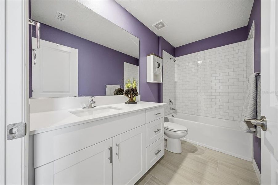 Furnished interior view inside a new home in , Plant City (Image 33).