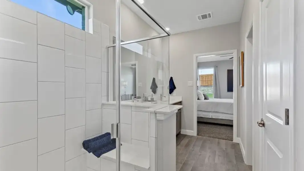Furnished interior view inside a new home in Bluestem, Rhome (Image 22).