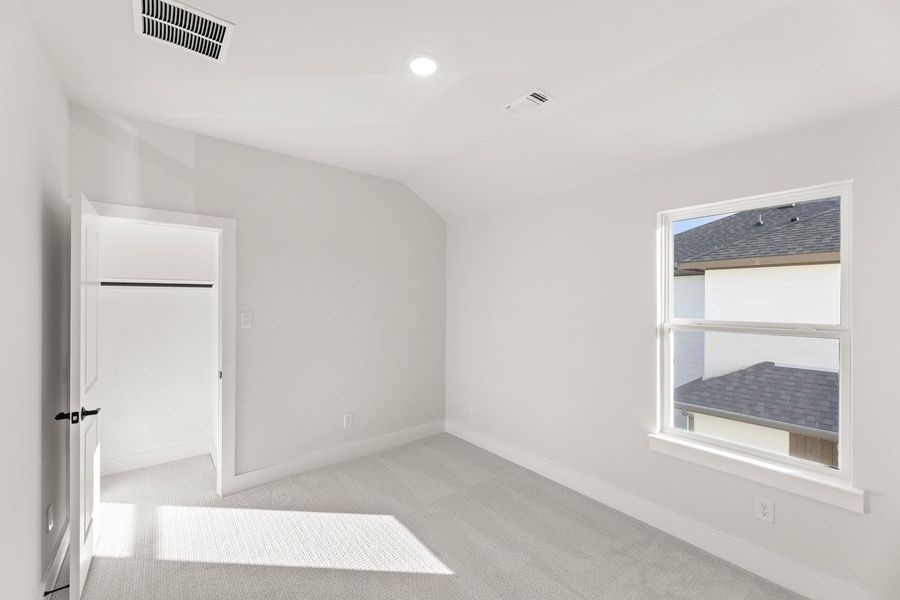 Spacious, unfurnished interior of a new home in Garden Collection at Harvest, Argyle (Image 25).