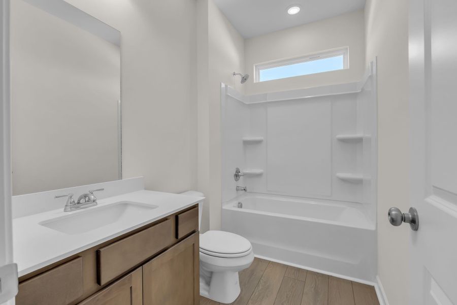 Furnished interior view inside a new home in Hampshire Hills, Columbia (Image 12).