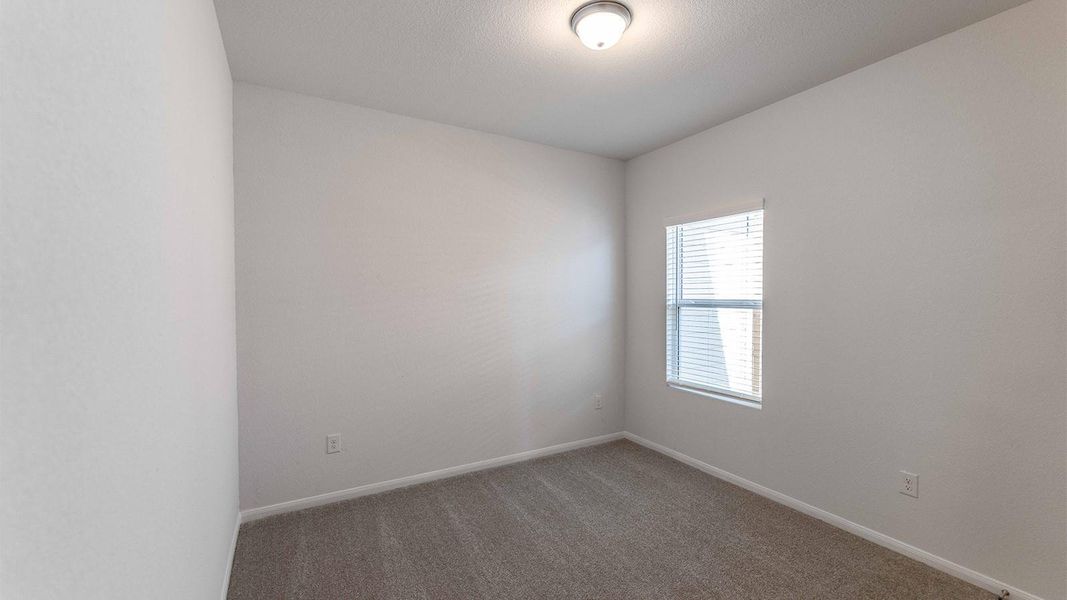 Spacious, unfurnished interior of a new home in Briarwood, Elgin (Image 8).