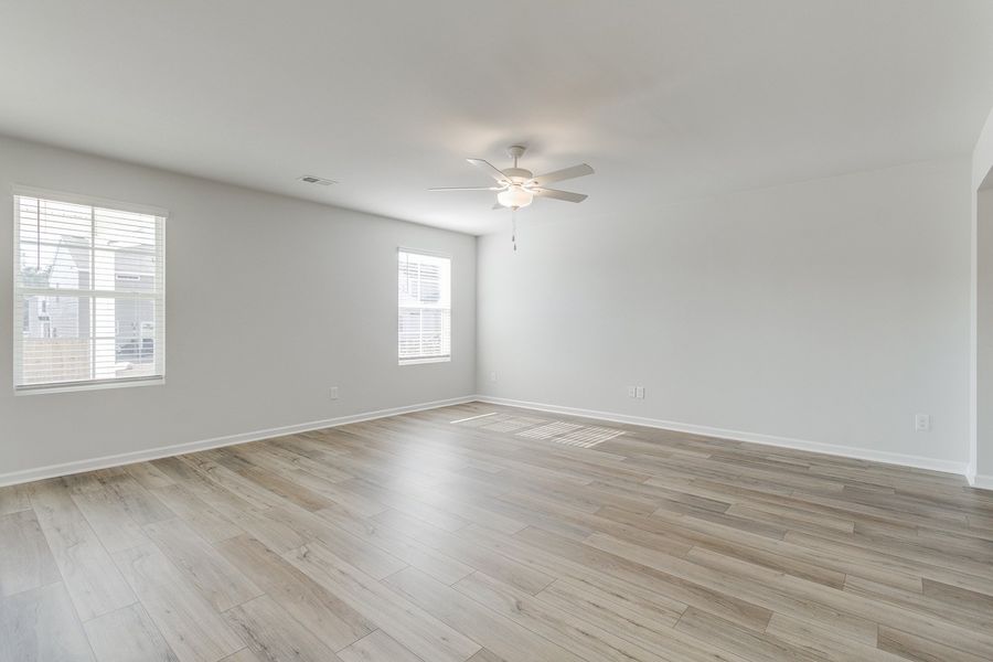 Spacious, unfurnished interior of a new home in Haynes Park, Columbia (Image 16).