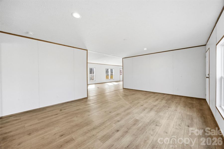 Spacious, unfurnished interior of a new home in , Mooresville (Image 26).