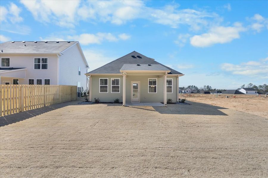 Exterior details and patio area of a home in Windsor, North Augusta (Image 4).