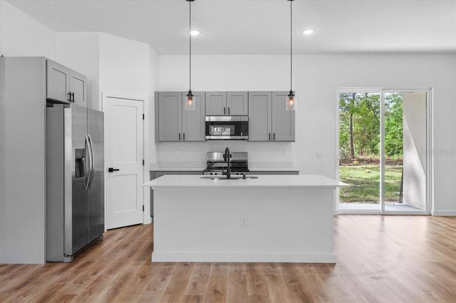 Furnished interior view inside a new home in , Citrus Springs (Image 7).