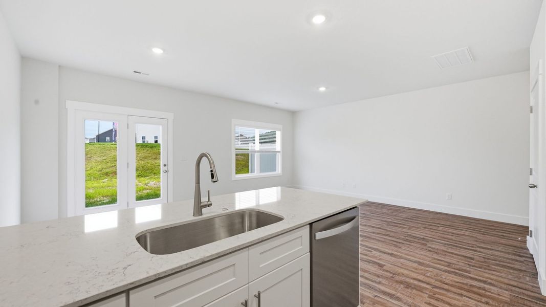 Furnished interior view inside a new home in Fieldcrest Acres Townhomes, Blountville (Image 7).