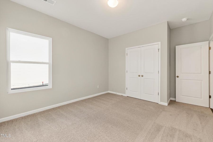 Ral_Barrington_431 (42) Ral_Barrington_431 (42)