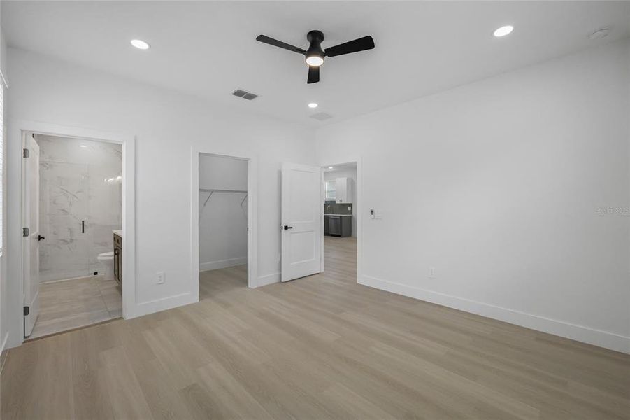 Spacious, unfurnished interior of a new home in , Lakeland (Image 17). Spacious, unfurnished interior of a new home in , Lakeland (Image 17).
