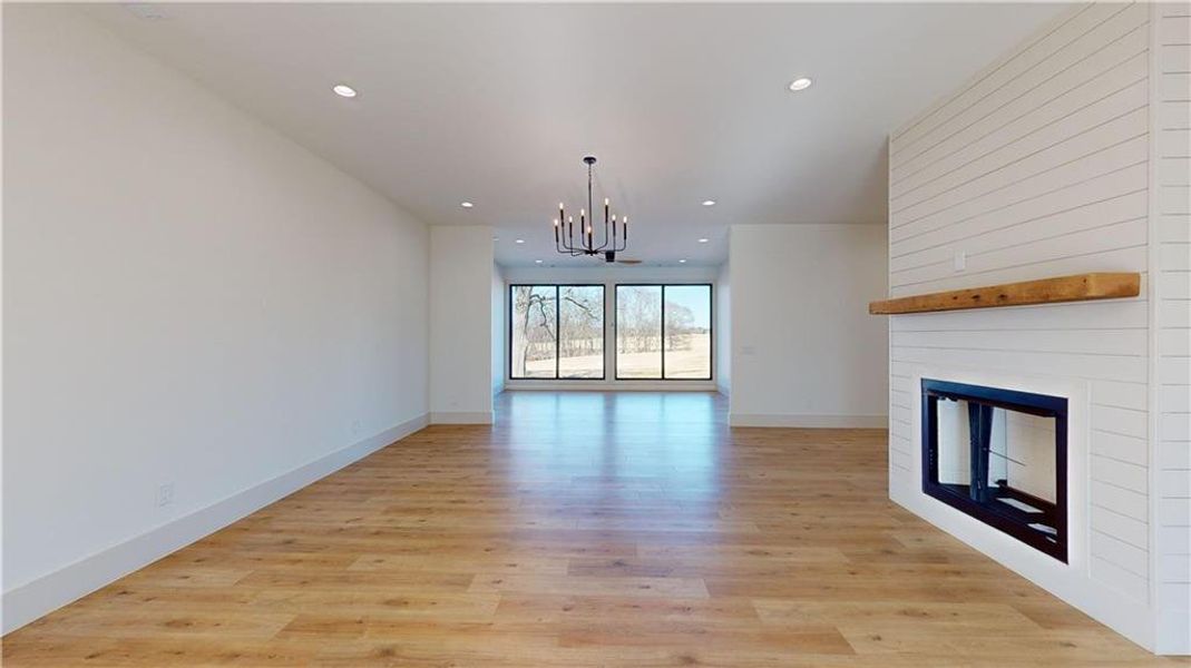 Spacious, unfurnished interior of a new home in , Commerce (Image 41).